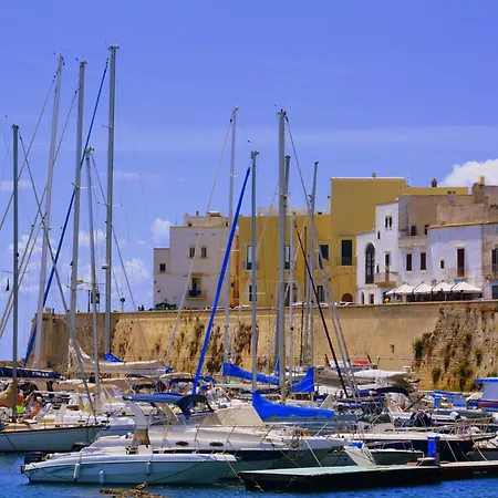 Fronte Mare Relais Stapane بيت ضيافة