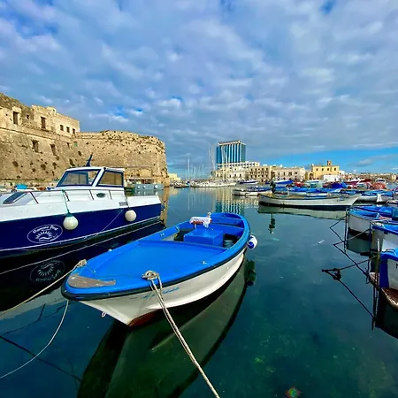 Fronte Mare Relais Stapane بيت ضيافة