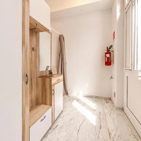 Frontemare Apartment By Symphonya Luxury Rentals גאליפולי
