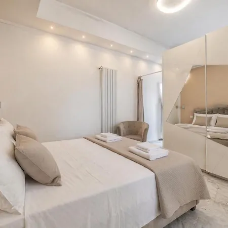Frontemare Apartment By Symphonya Luxury Rentals